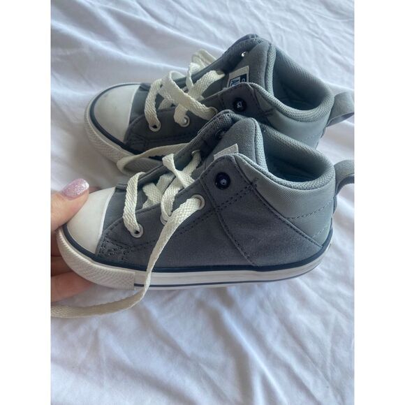 Converse All Star Gray size 8 boys - Picture 2 of 5